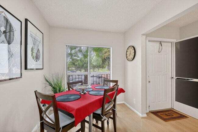 Building Photo - 10173 Mangrove Dr