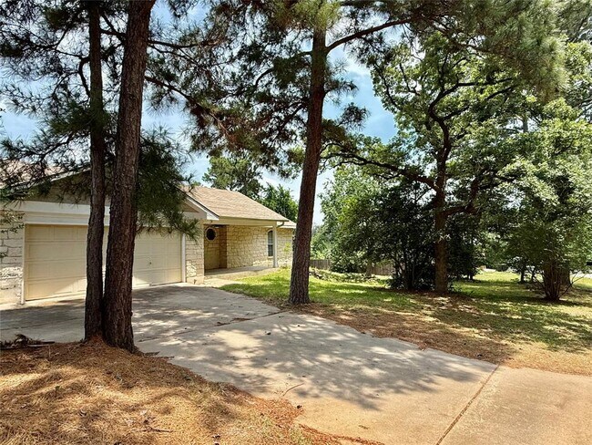 Building Photo - 181 Mamalu Dr