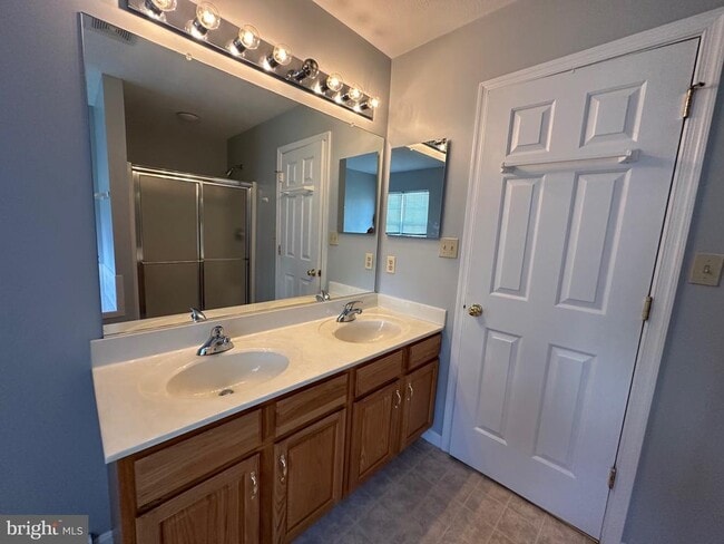 Building Photo - 1114 Pennywort Cir