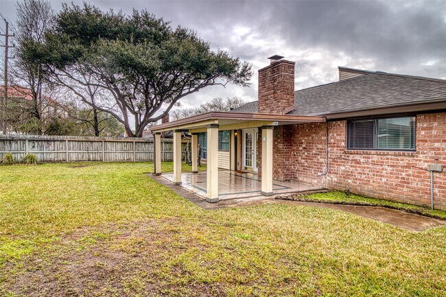 Building Photo - 22438 Coriander Dr
