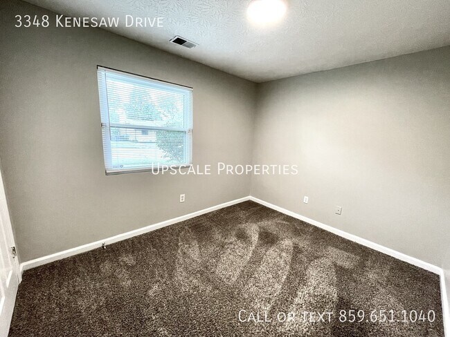 Building Photo - 3348 Kenesaw Dr