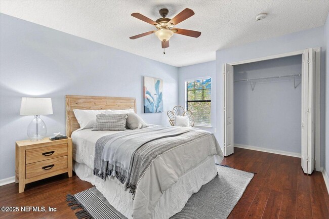 Building Photo - 429 Cabernet Pl