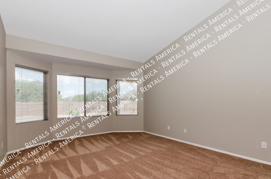 Building Photo - 9971 E Paseo San Bernardo