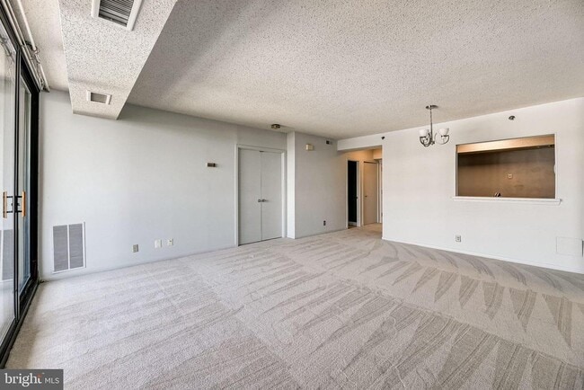 Building Photo - 5505 Seminary Rd