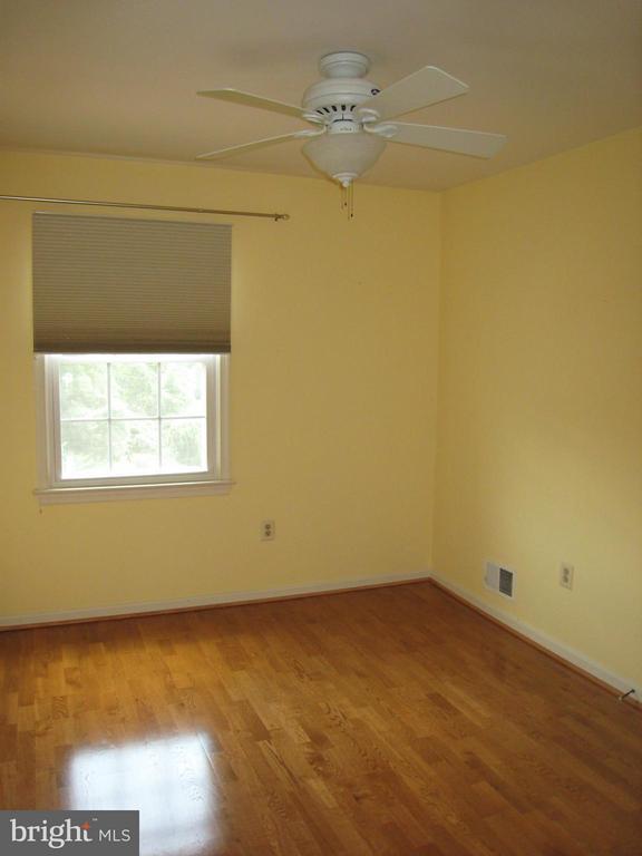 Building Photo - 4535 Sawgrass Ct