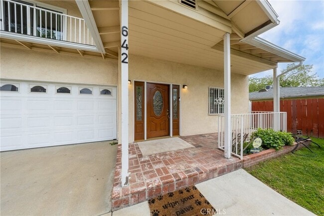 Building Photo - 642 N 6th Ave