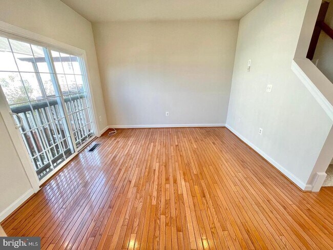 Building Photo - 8090 Whispering Wind Ln