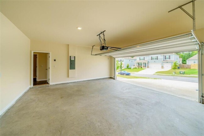 Building Photo - 4420 Merrigold Wy