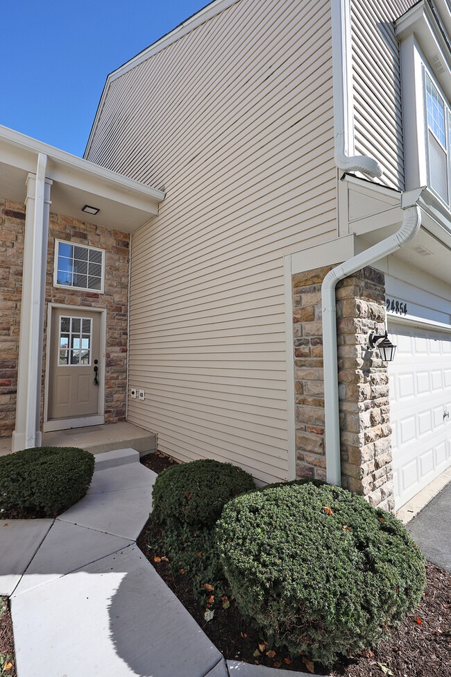 Building Photo - 24854 Gates Ln