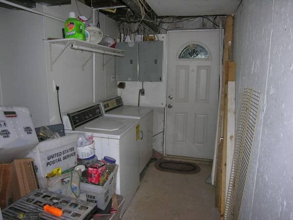 Building Photo - 280 Greenough St