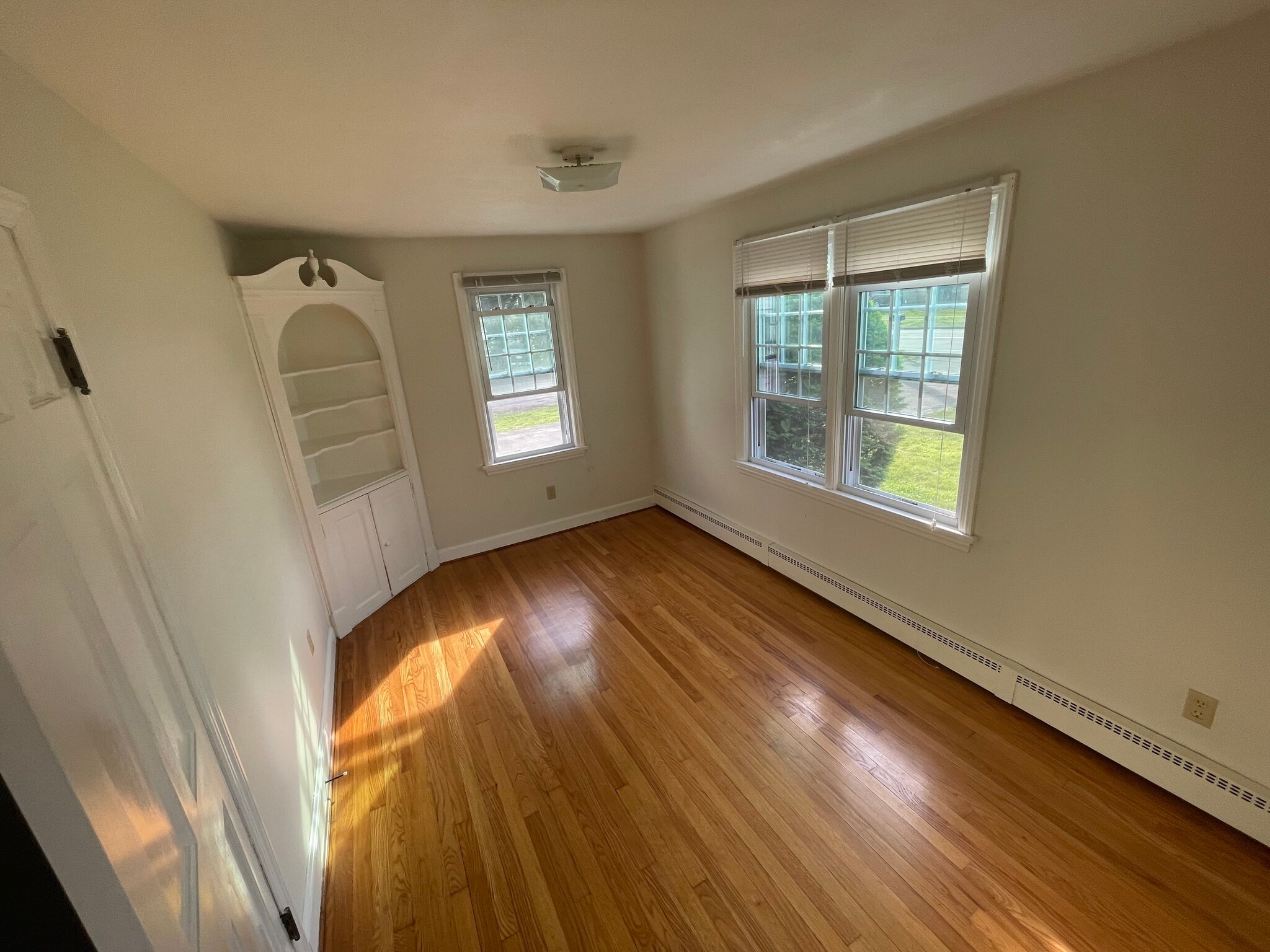 dining room - 213 Russell St