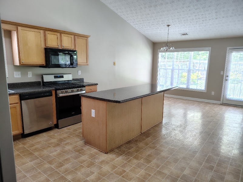 Building Photo - 1418 Dulwich Ct