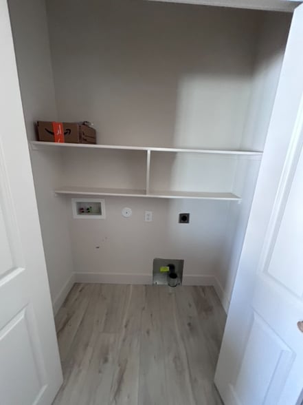 Building Photo - 108 Centennial Ct