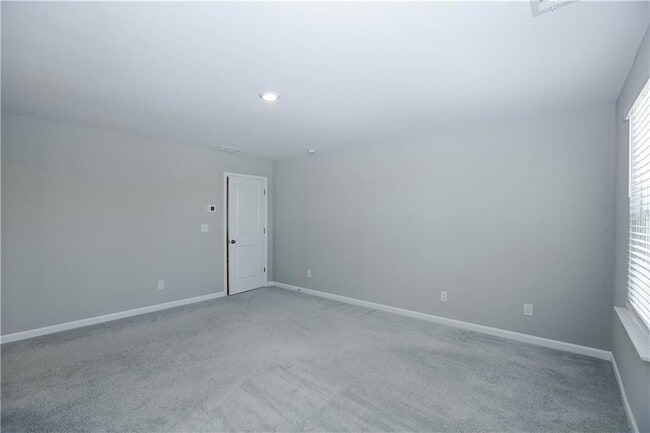 Building Photo - 4355 Magpie Dr