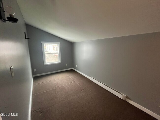 Building Photo - 1643 1st St