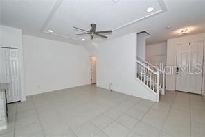Building Photo - 6832 Tussilago Way