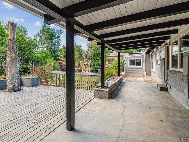 Building Photo - Quiet, Tree-Shaded Mid-Mod Steps to Downtown Littleton. Gorgeous Remodel.