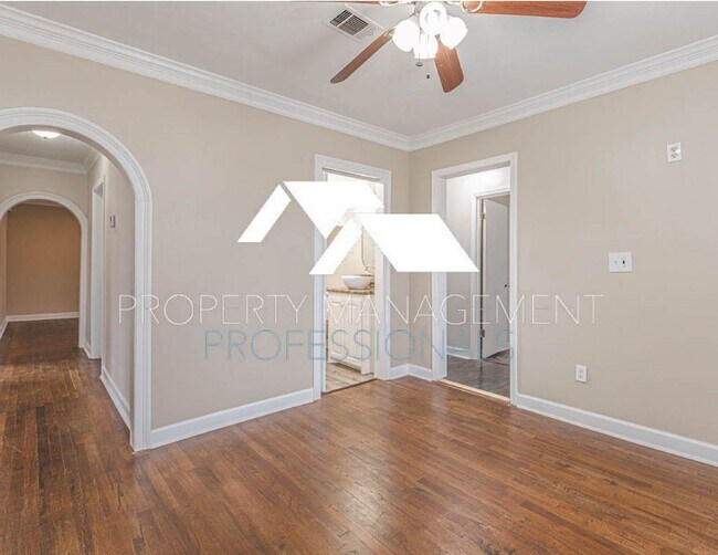 Building Photo - Spacious and full of character!