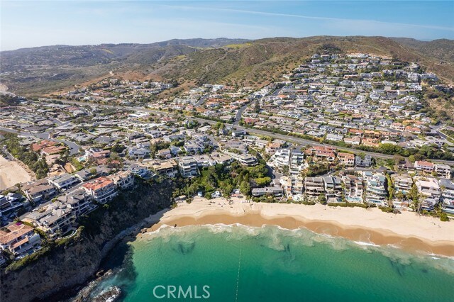 Building Photo - 121 Emerald Bay