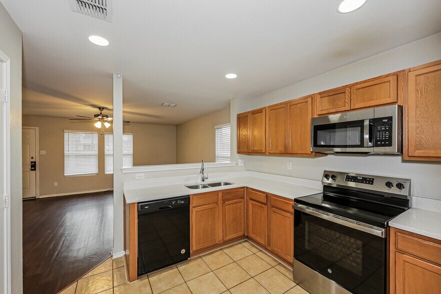 Building Photo - 9108 Penny Ln