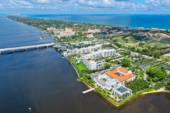 Building Photo - 234 Oleander Ave