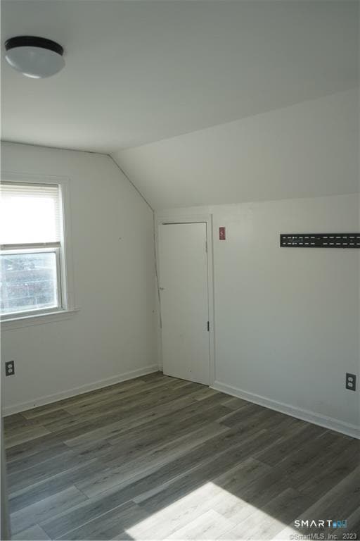 Building Photo - 541 Whalley Ave