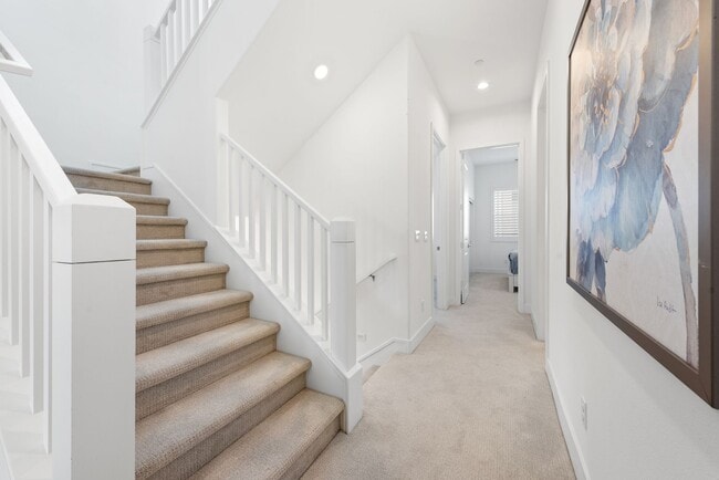 Building Photo - 408 Treble: Modern 4BR + Loft in Great Park, Irvine