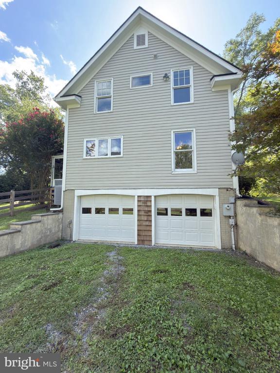 Building Photo - 5 Mill Way