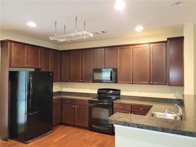 Building Photo - 3162 Cedar Glade Ln NE