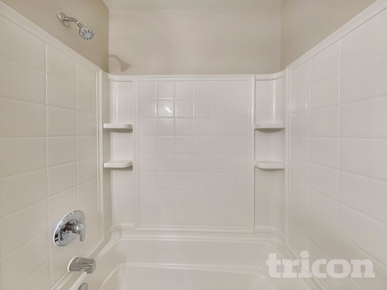 Building Photo - 7412 Sienna Ridge Ln