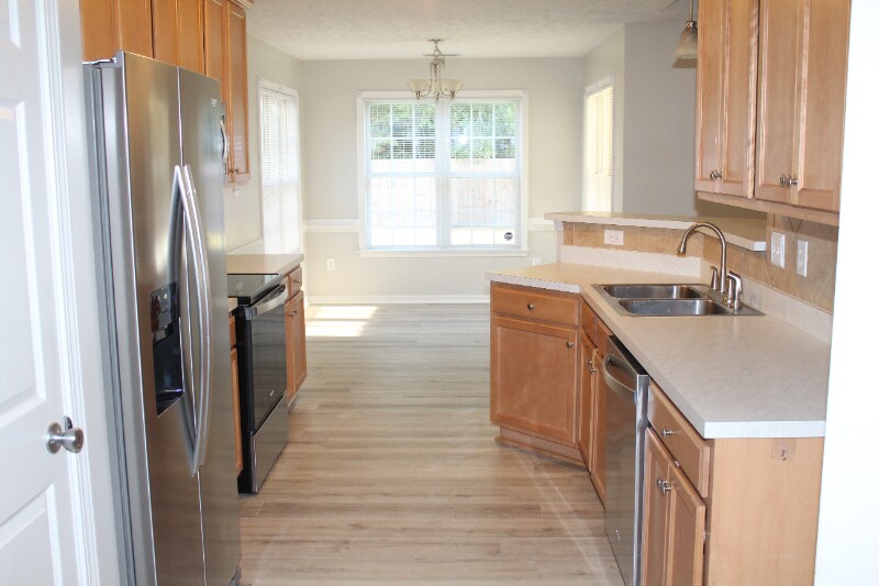 Building Photo - 8245 Frenchorn Ln