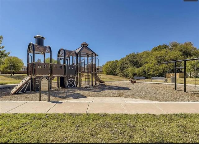 Building Photo - 850 Warbler Ln