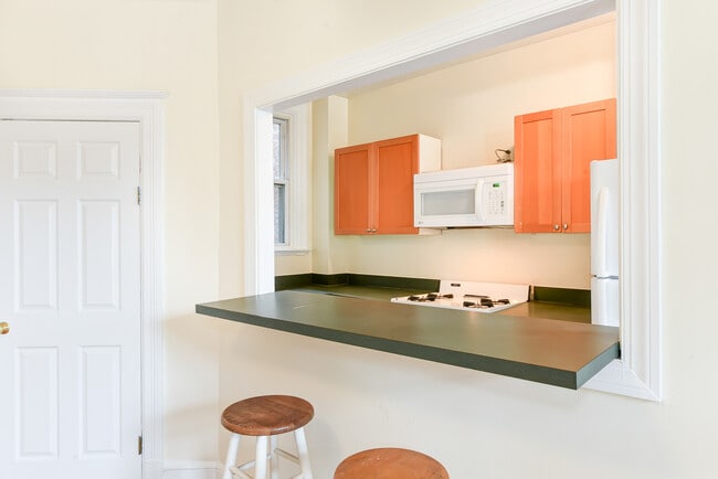 Building Photo - 3116 13th St NW