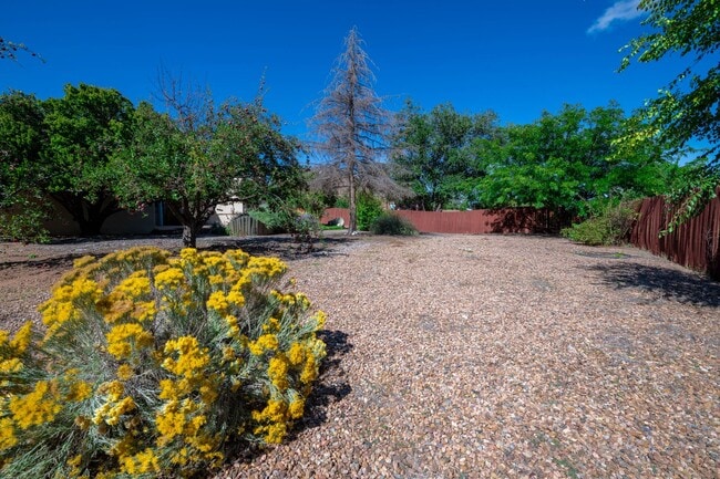 Building Photo - NEW MOVE-IN SPECIAL! Vibrant Home Off Rode...