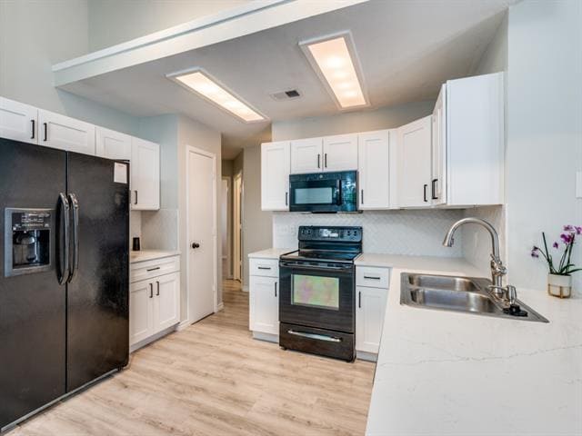 Building Photo - 3220 Cliffview Dr