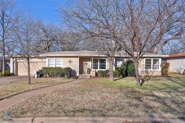 Building Photo - 4042 Benbrook St