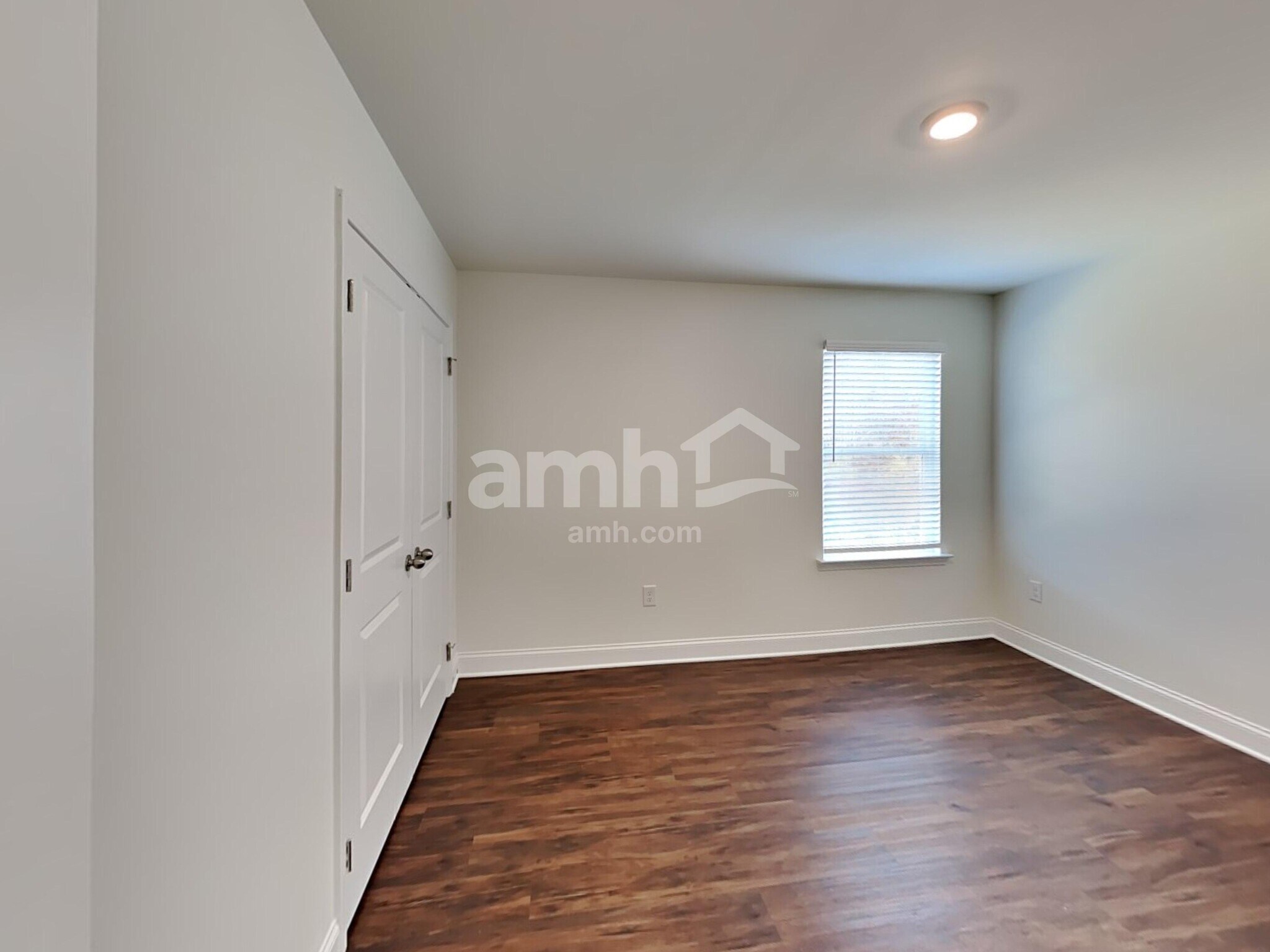 Building Photo - 601 Smt Vw Ln