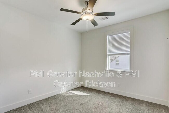 Building Photo - 1113 Park St