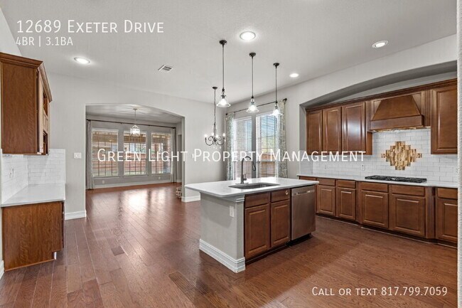 Building Photo - 12689 Exeter Dr