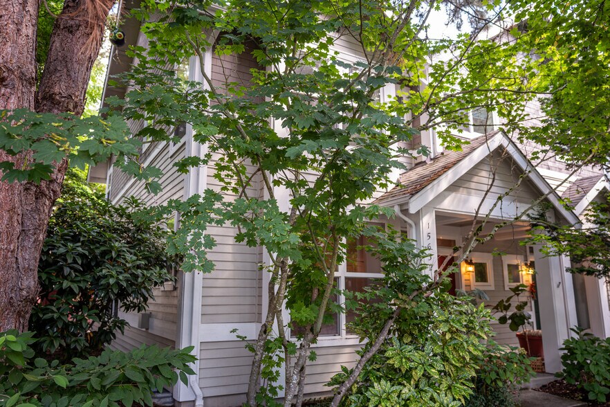 Building Photo - 15632 NE 92nd Way