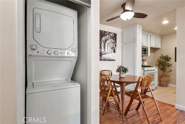 Building Photo - 45 Via Prado