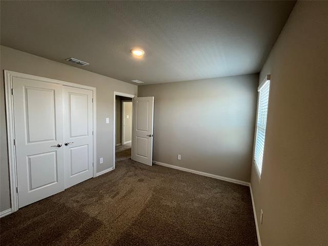 Building Photo - 945 Summer Dr