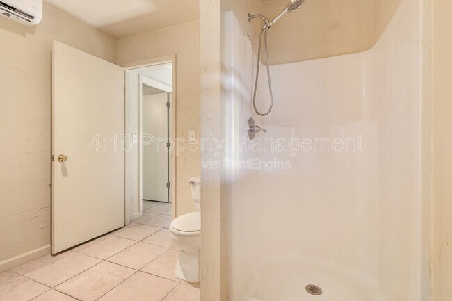 Building Photo - 1626 W Taylor St