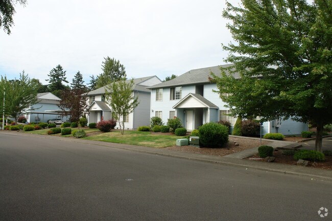 Iris Meadows - Iris Meadows Apartments II