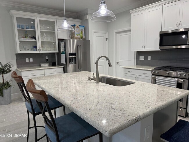 Building Photo - 268 Pop Top Ln