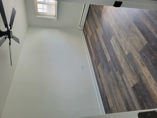 Building Photo - 3029 Bright St