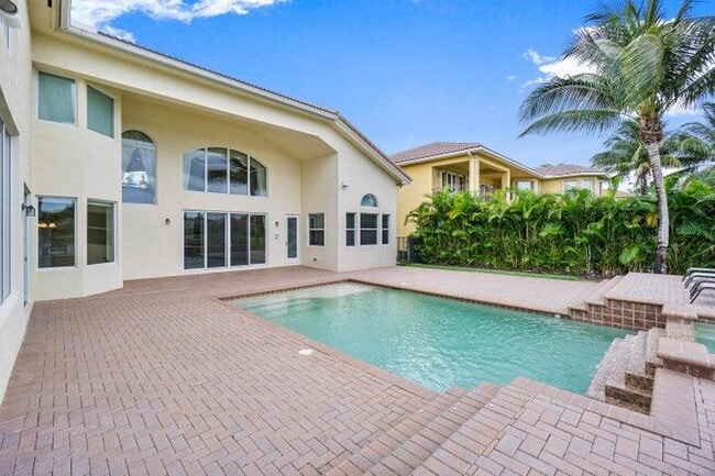 Building Photo - 11812 Windmill Lake Dr