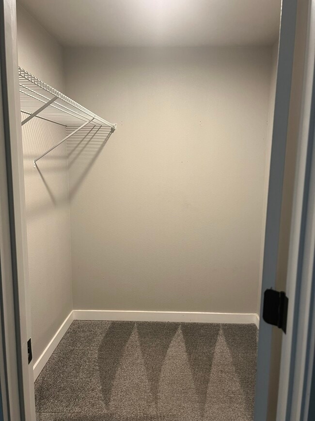Building Photo - 9210 144th St Ct NW