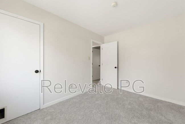 Building Photo - 12916 Copperas Ln