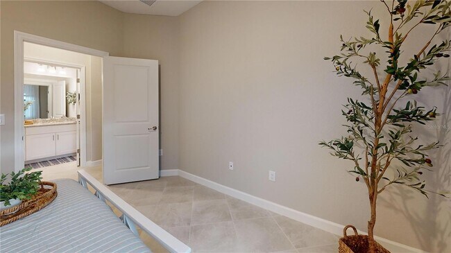 Building Photo - 1464 Saddlewood Cir
